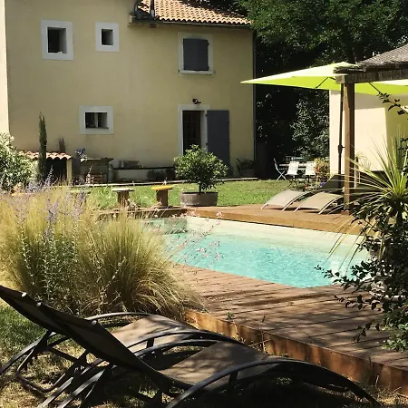 Couette-café Mas Des Rabasses Le Pontet (Vaucluse)